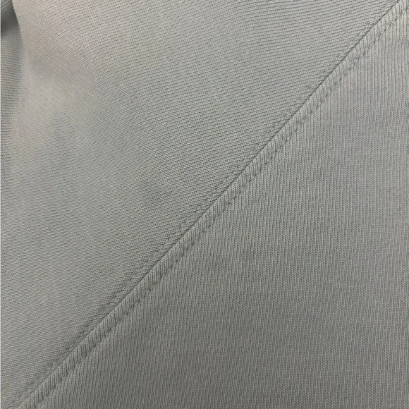 Patagonia Woman’s Light Blue Crewneck Sweater - Picture 5 of 6